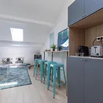 7 Deloye - 2 Pieces Renove - Dernier Etage - Clim * Nice
