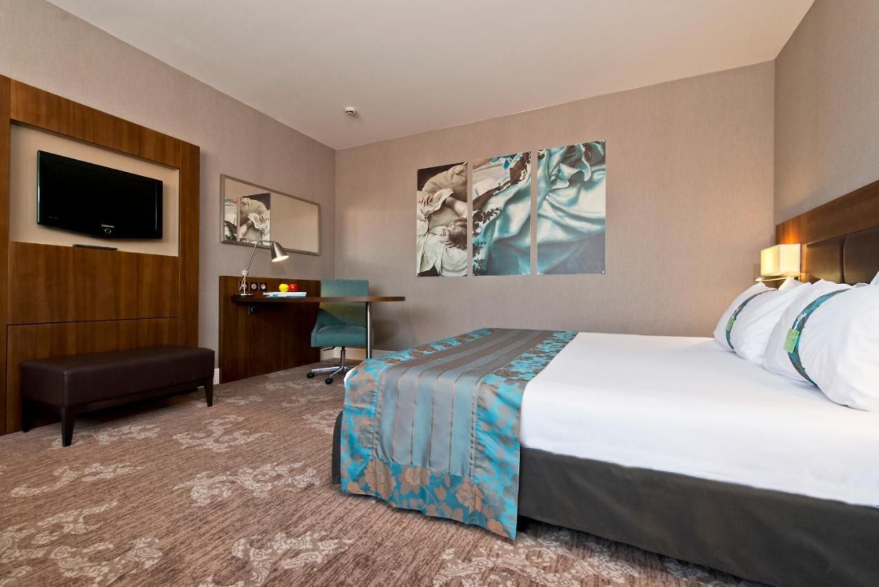By Ihg Hotel Nice