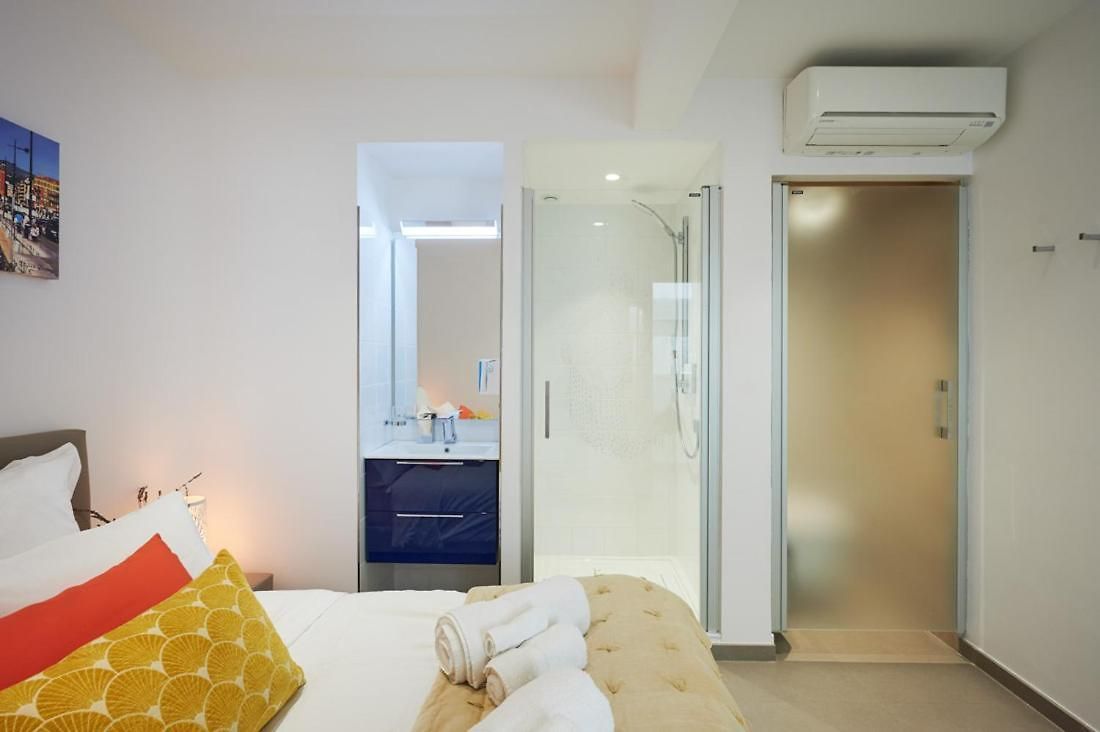 Apartment Sunlight - Sky Blue - 3 Bedroom Flat With Sea View On The Promenade Des *