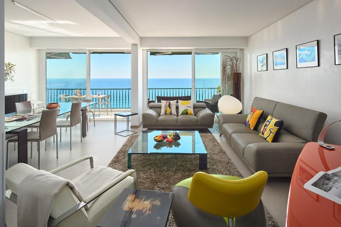 Apartment Sunlight - Sky Blue - 3 Bedroom Flat With Sea View On The Promenade Des