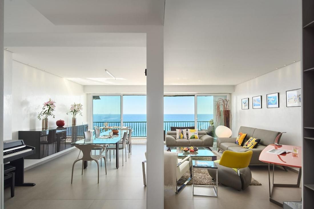 Sunlight - Sky Blue - 3 Bedroom Flat With Sea View On The Promenade Des *