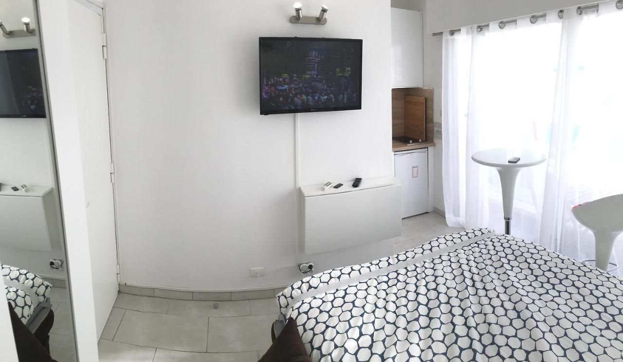 Studio Carré D'or Situé à 50 M De La Plage Nice