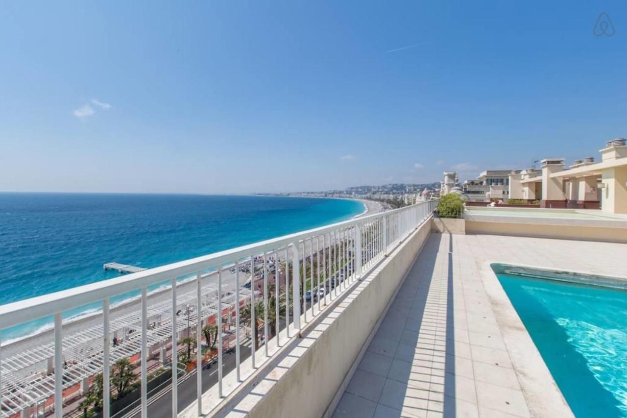 Royal Promenade Pool Terrace Sea View Air Conditioning Apartment