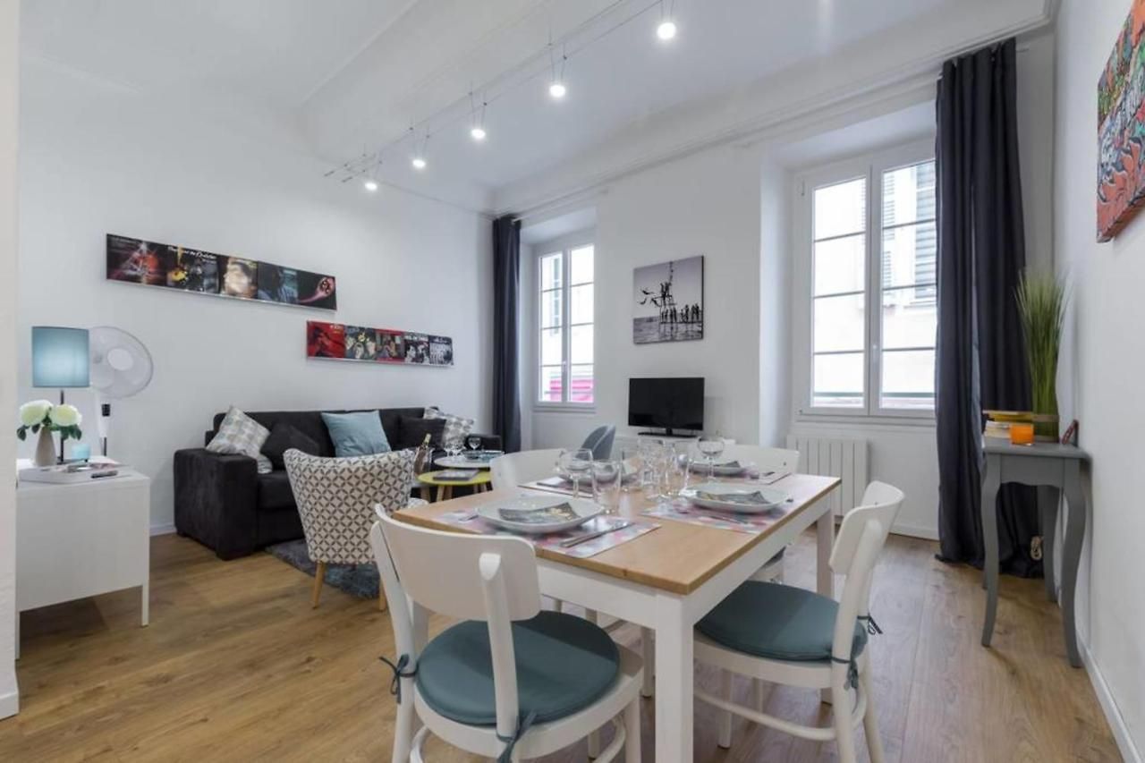 Large One Bedroom Flat In The Old Town Appartement Nice