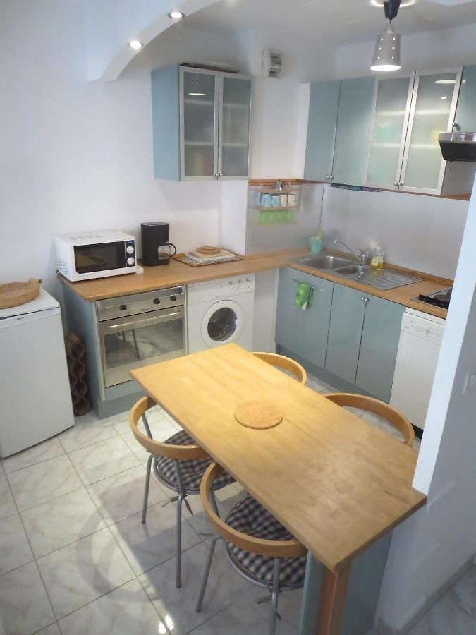 Vieux Nice, Grand 2p Sur Jardins, Parking, Calme, Soleil Apartment *