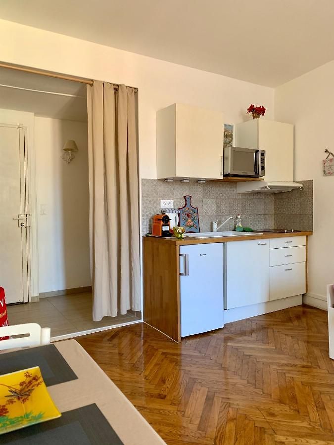 Rue Massena Apartment *