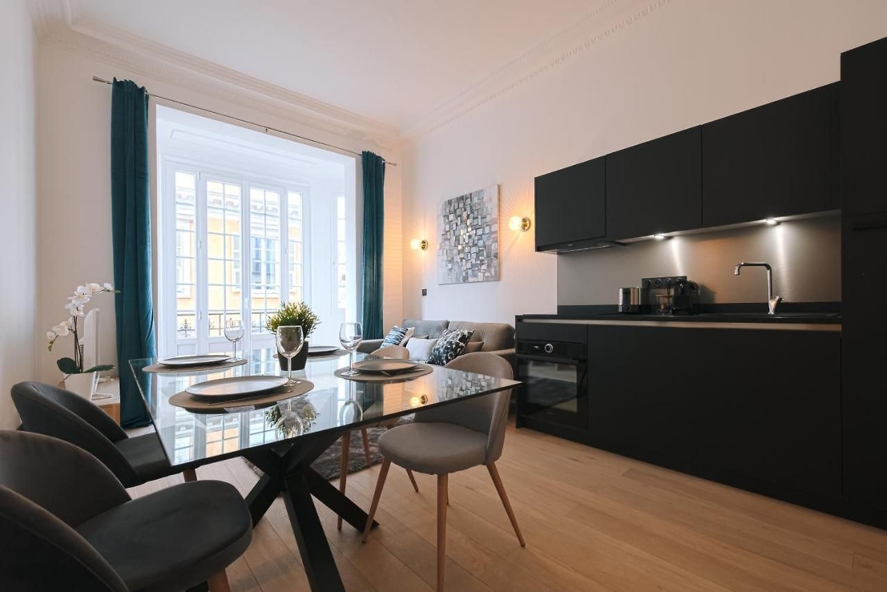 12 Congres Apt2 - 2 - Luxe - Carre D'or - Apartment *