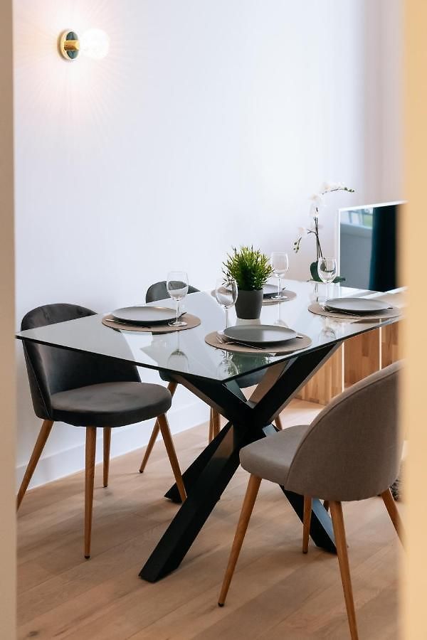 12 Congres Apt2 - 2 - Luxe - Carre D'or - Apartment