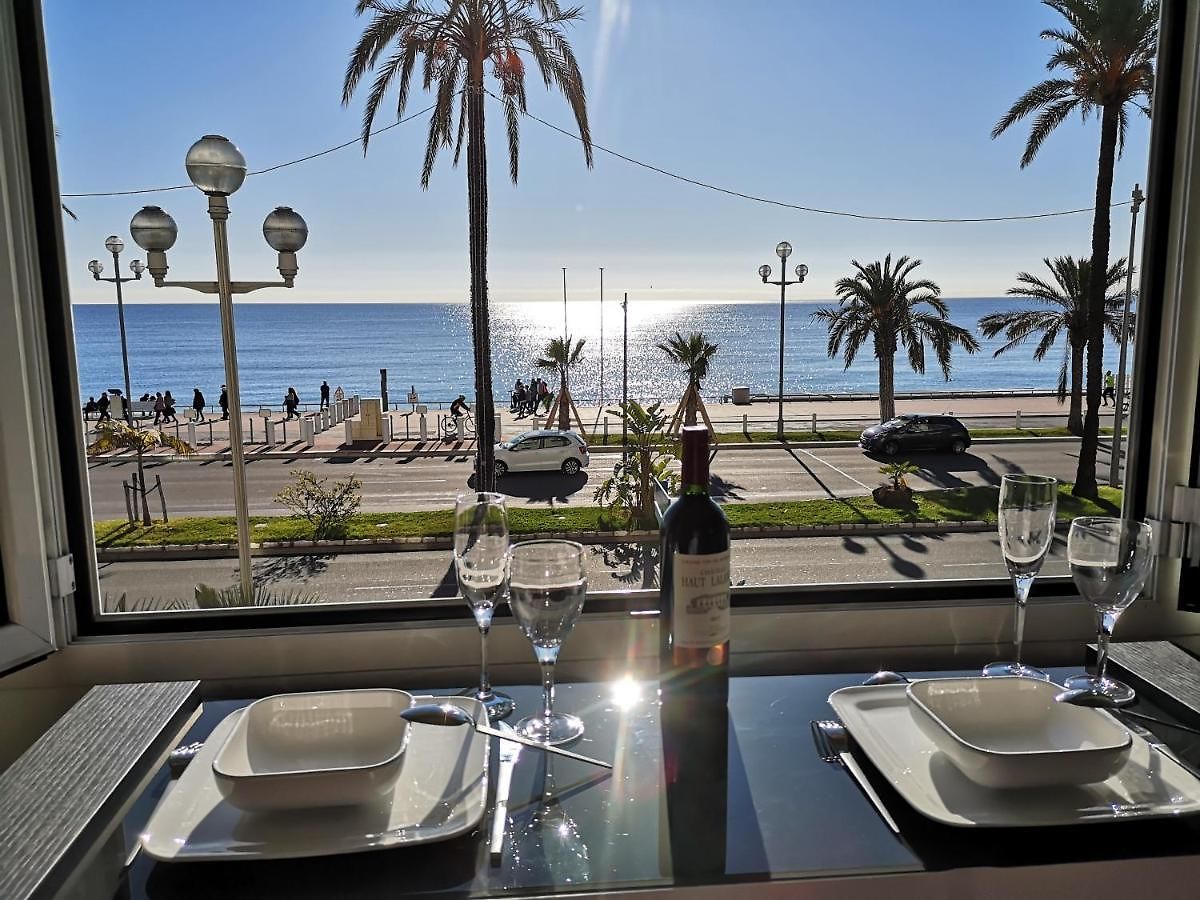 Appartement Le Palais, Promenade Des Anglais, Luxry App, 2 Ch, 2 Sdb, 88m