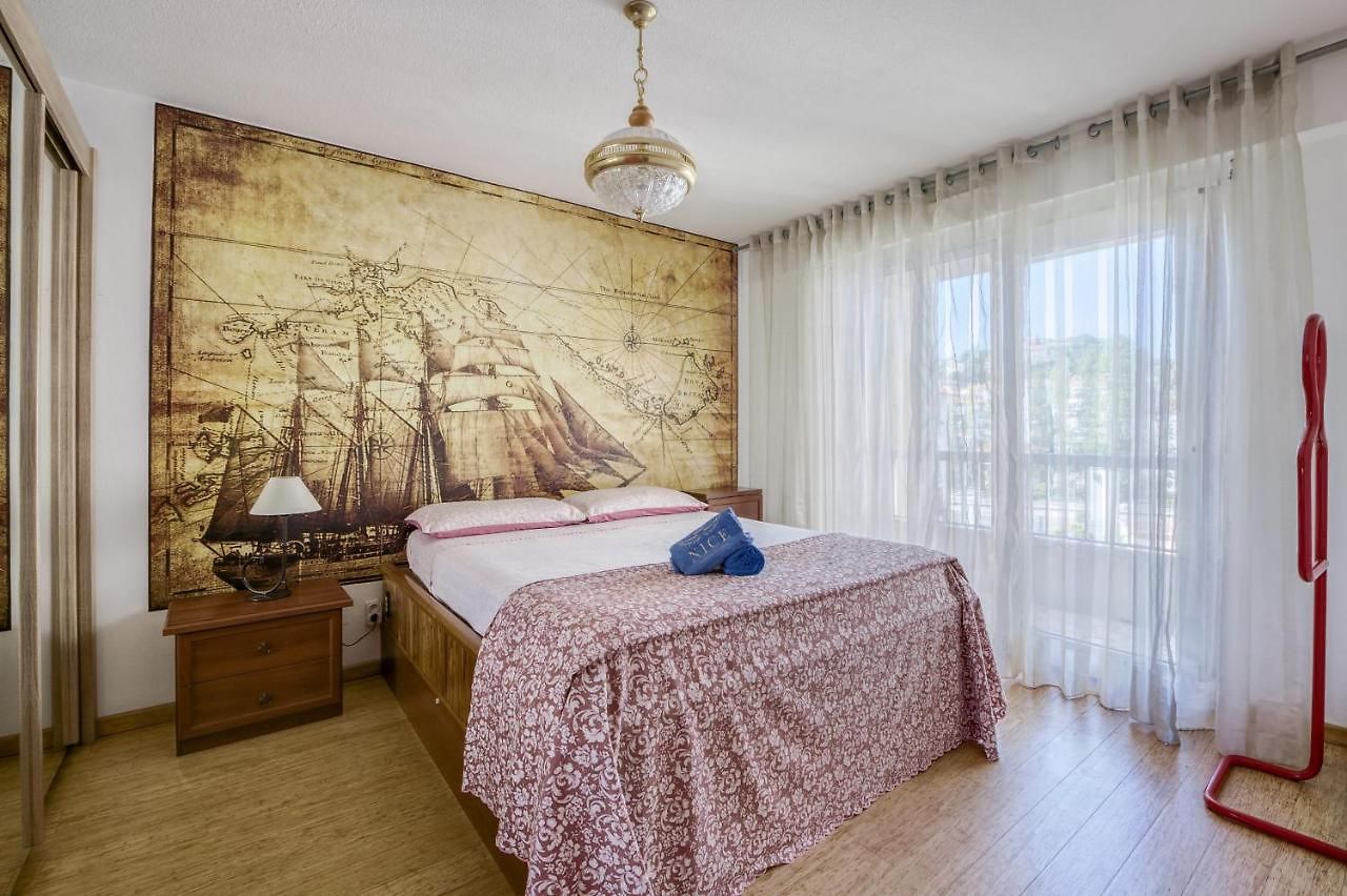 Greeter-appartement Lumineux Avec Vue Sur La Appartement