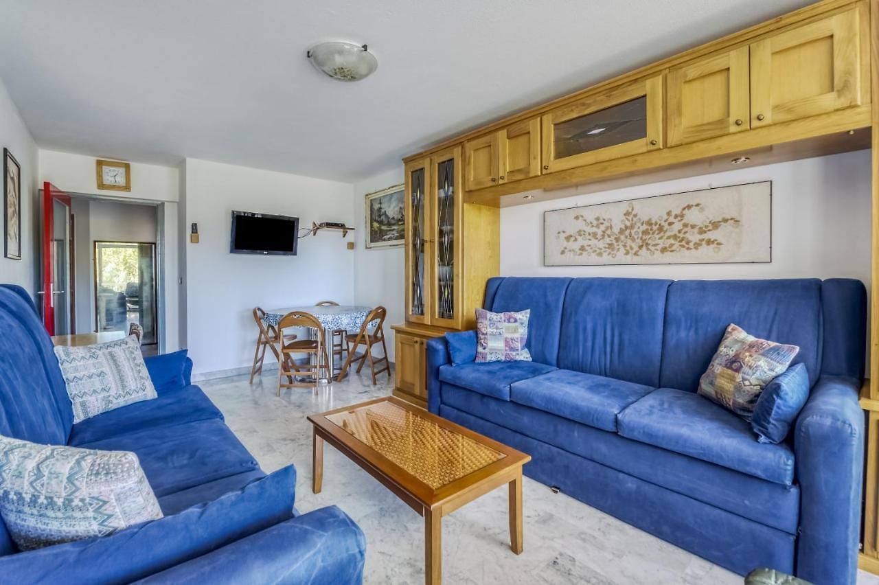 Greeter-appartement Lumineux Avec Vue Sur La *