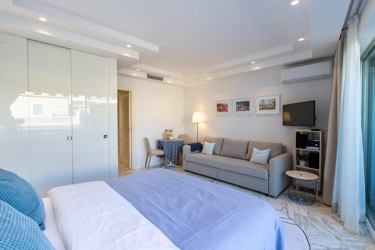 Royal Promenade Pool Terrace Sea View Air Conditioning Apartment Nice