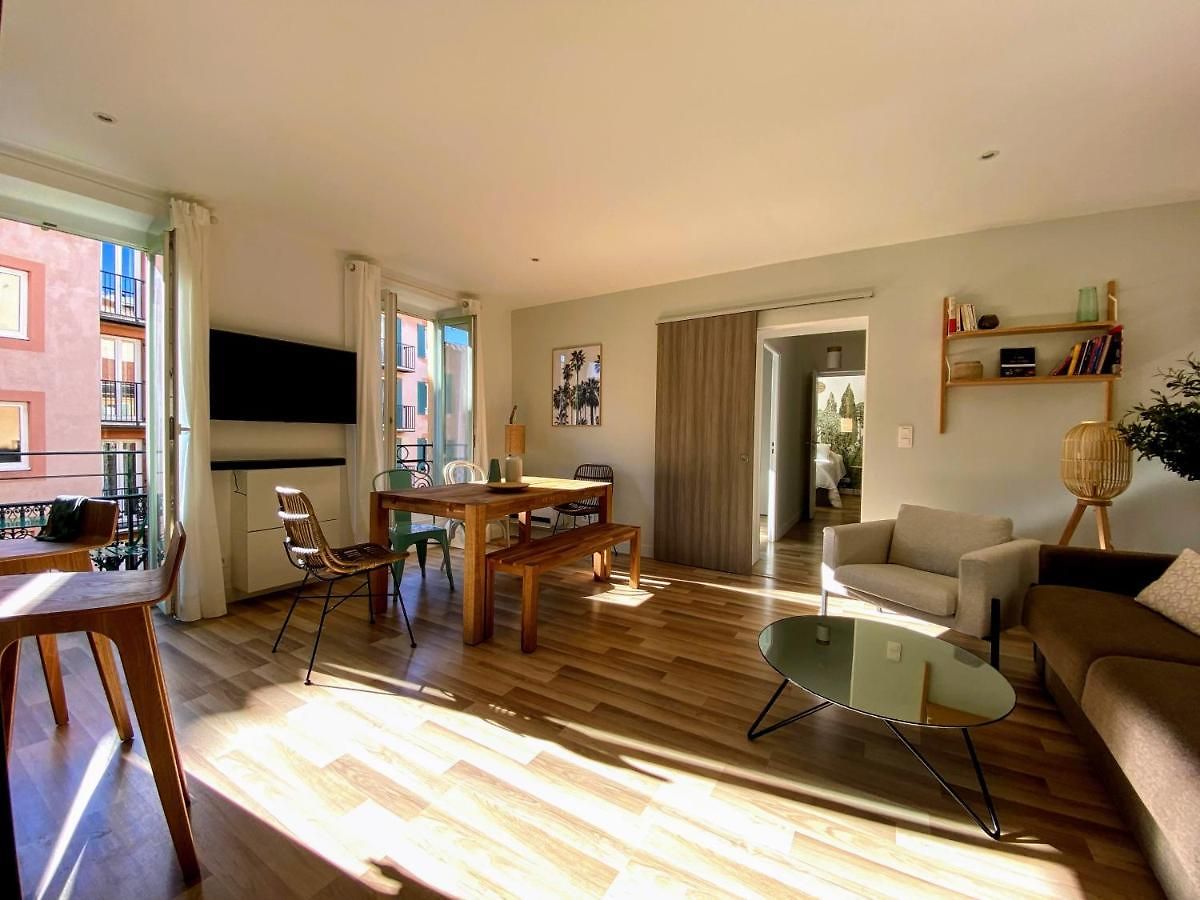 Sunny&calm 2 Bed Place Du Pin Appartement