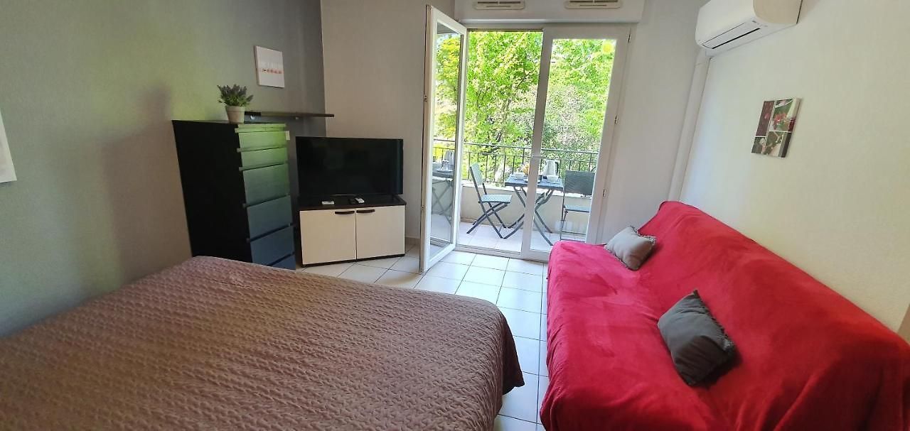 Appartement Medicis Charmant Studio Climatisé Port Riquier Acropolis *