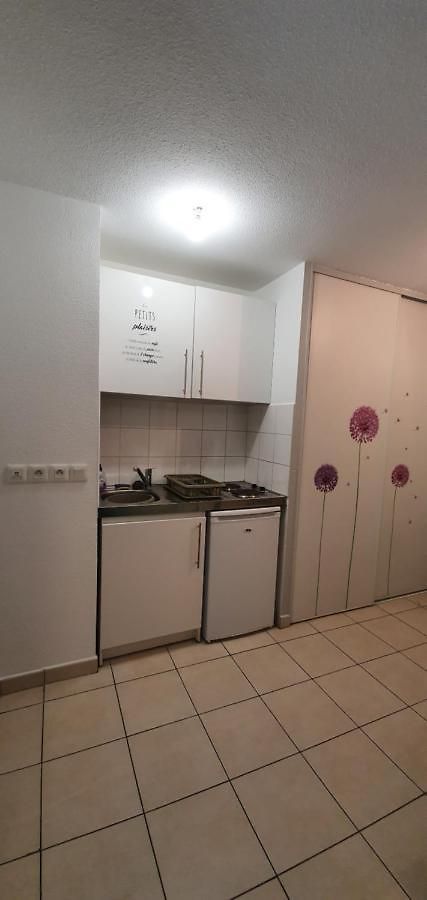 Medicis Charmant Studio Climatisé Port Riquier Acropolis Appartement Nice