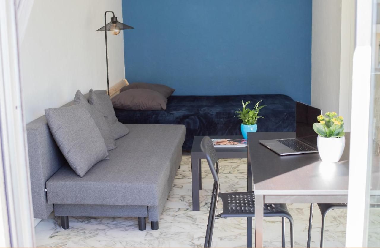 With Terrace And Sea View, 10 Min To The Appartement Nice