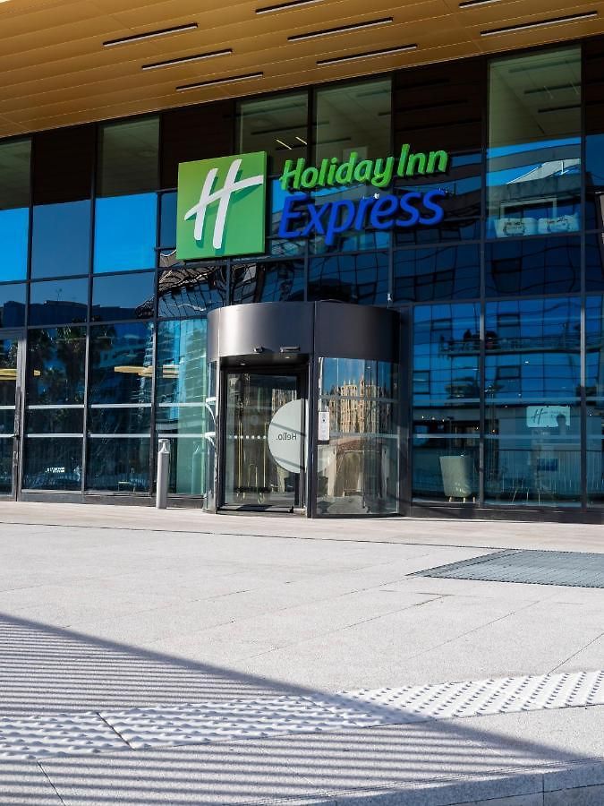 Express - - Grand Arenas By Ihg 3* Nice