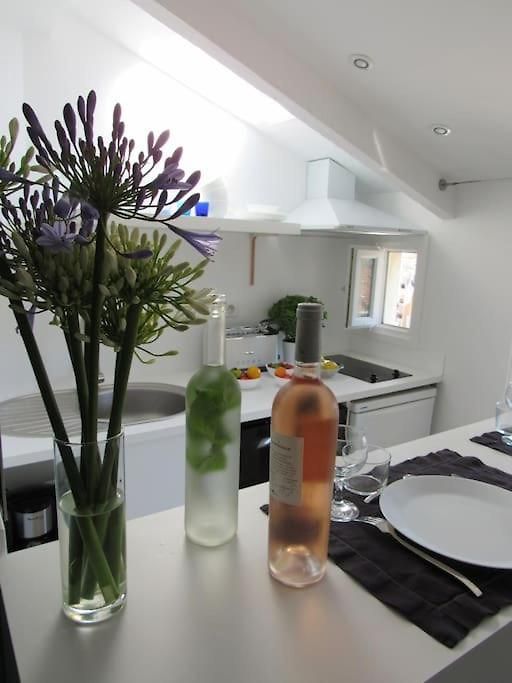 Appartement Homelivia, Lovely One Bedroom Flat Place Garibaldi Et Port *