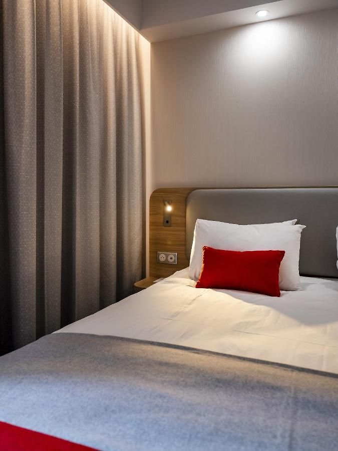 Express - - Grand Arenas By Ihg