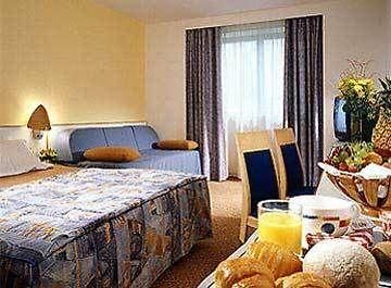 Novotel Centre Vieux Hotel