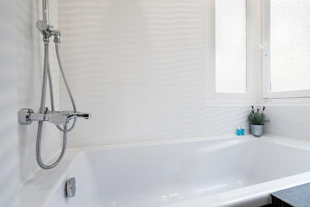 Apartment Grand 3P Garibaldi 4 Pers 30 Jours By Nicesitter Location Eligible Au Bail Mobilite Mobility Lease *