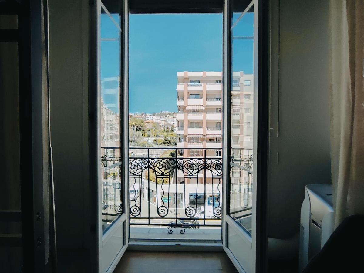 Joli - Promenade Des - Accès