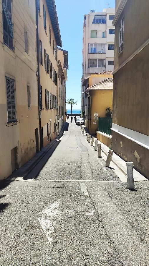 Joli - Promenade Des - Accès Nice