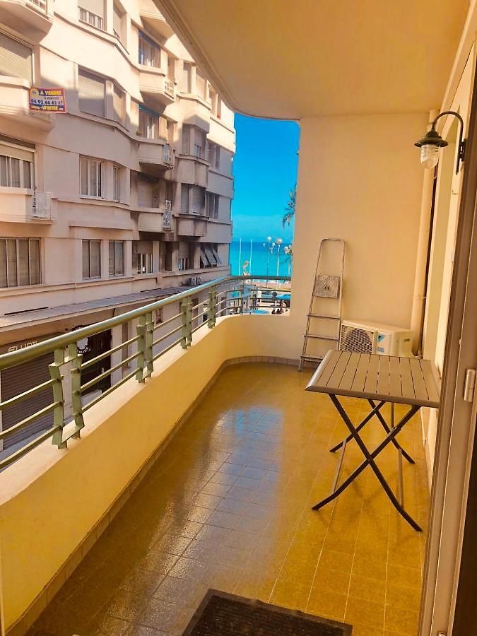Center Cute Flat With Sea View One Bedroom