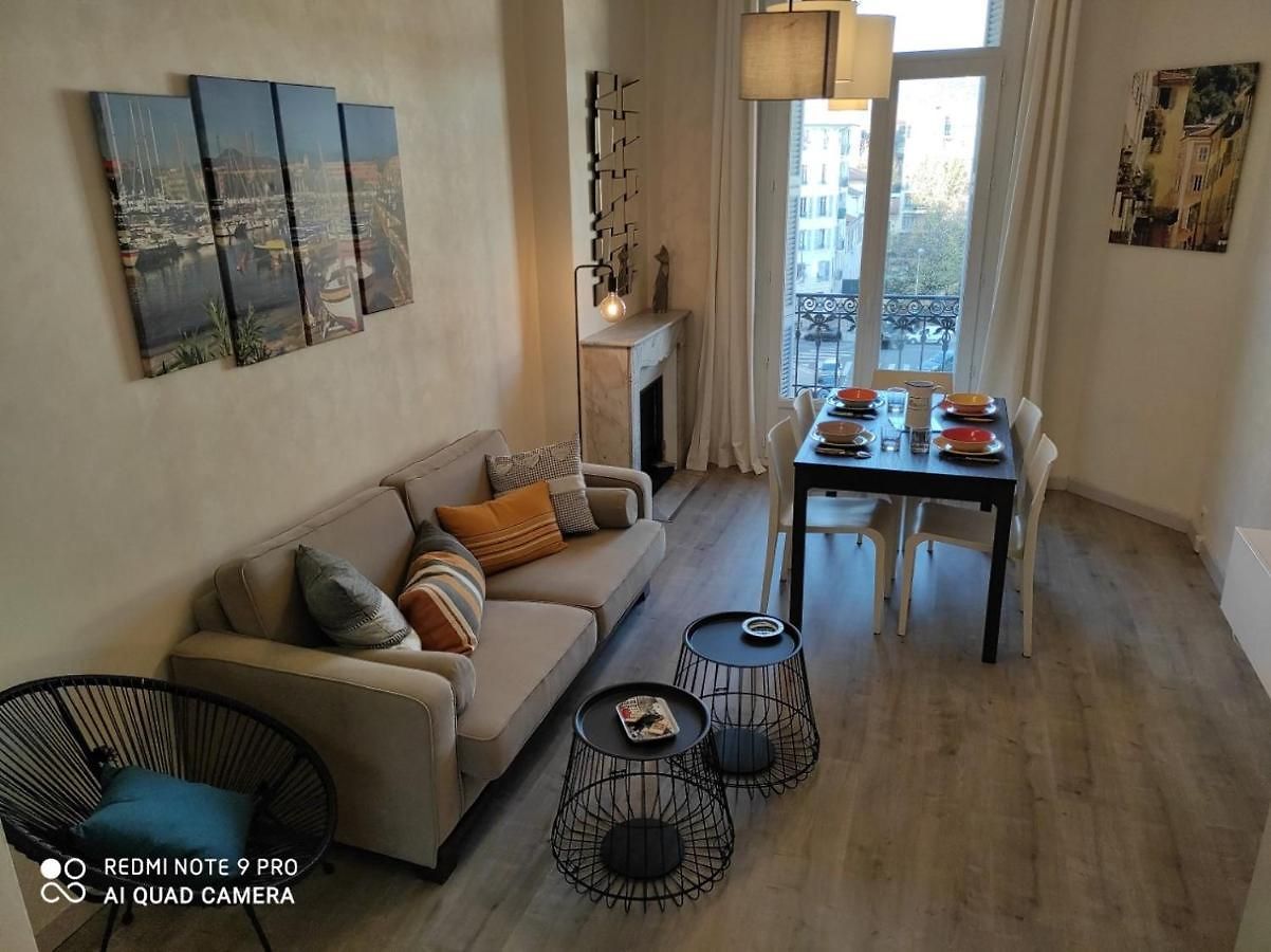 Quiet Floor 2 Bedroom Flat Near Port With Lift Balcony Ac And Fast Wifi Nice
