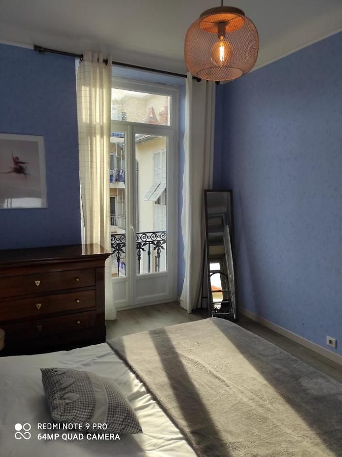 Quiet Floor 2 Bedroom Flat Near Port With Lift Balcony Ac And Fast Wifi * Nice