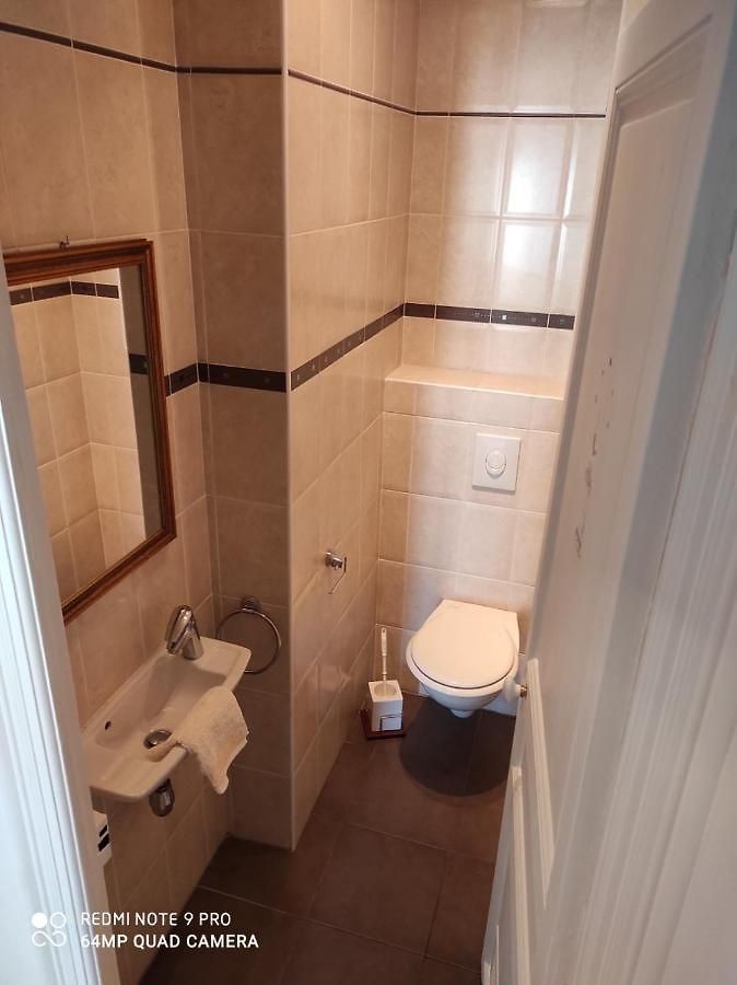 Quiet Floor 2 Bedroom Flat Near Port With Lift Balcony Ac And Fast Wifi Nice