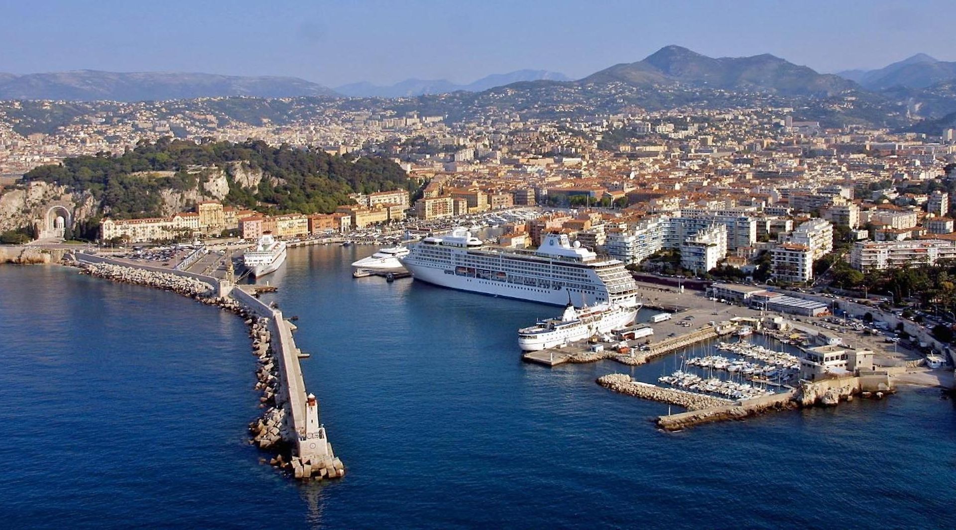 En Bord De * Nice