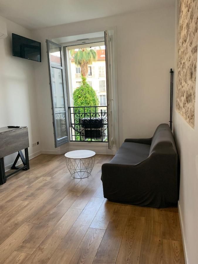 Appartement Centre: à 300m De La Et De La Promenade Des *