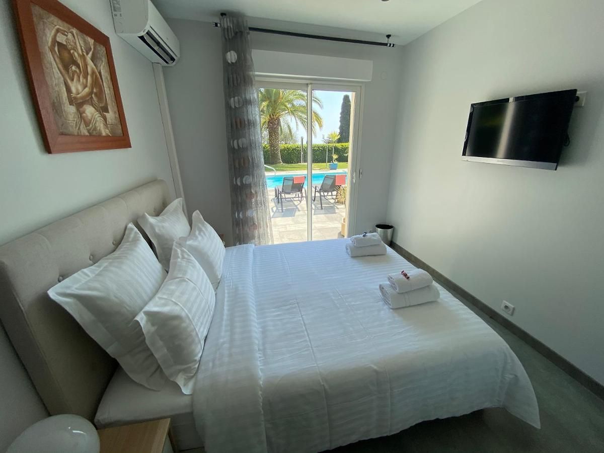 Villa Diamond 5 Star - *