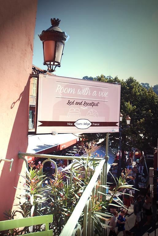 With A Vue Couette-café