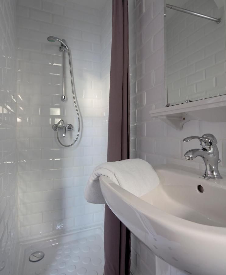 Hotel Saint Hubert 3*