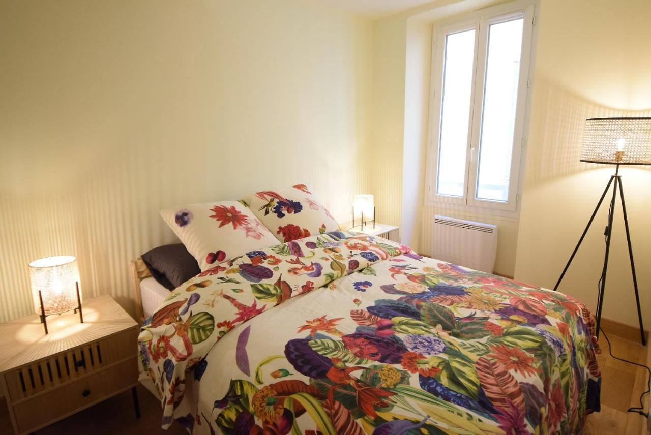 Renting - Pairoliere - Spacious Flat - Old - Massena - Terrace