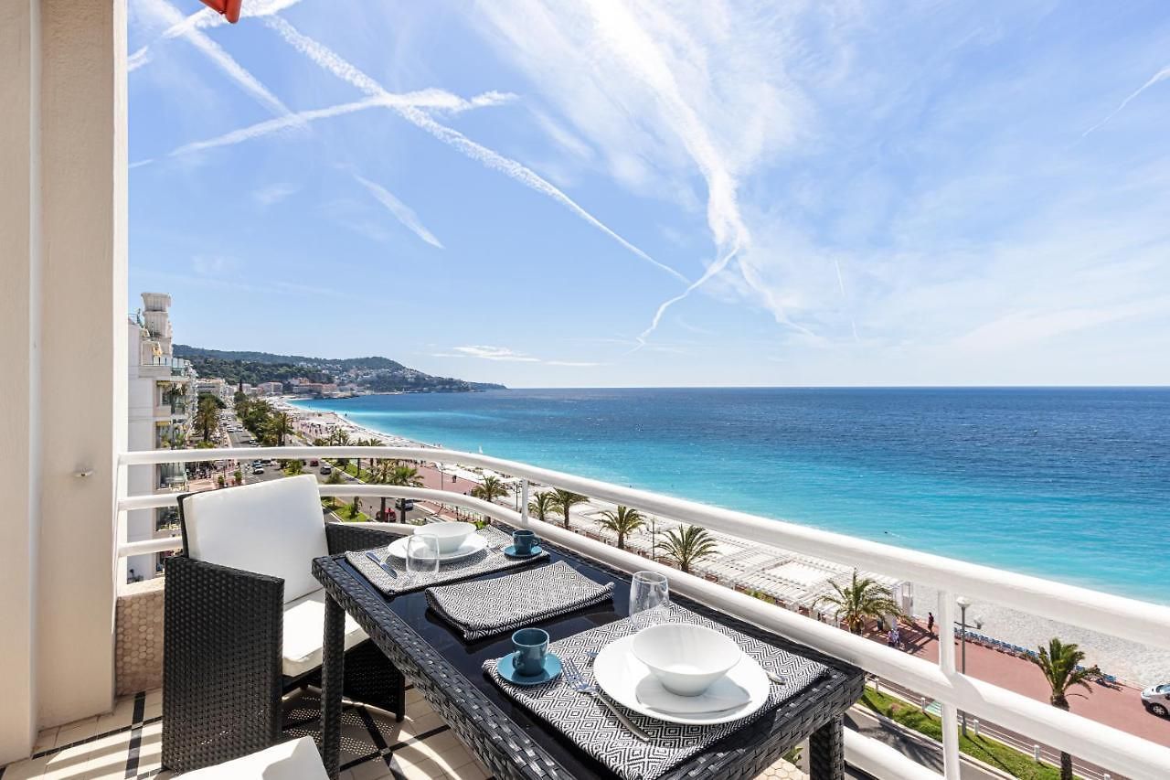 Promenade - Stunning Sea View *