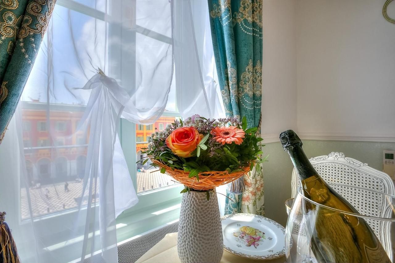 Aba Luxury B E B Couette-café Nice