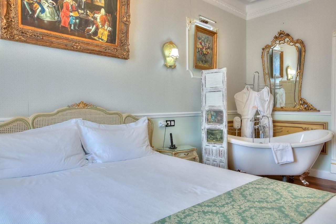 Couette-café Aba Luxury B E B 5*