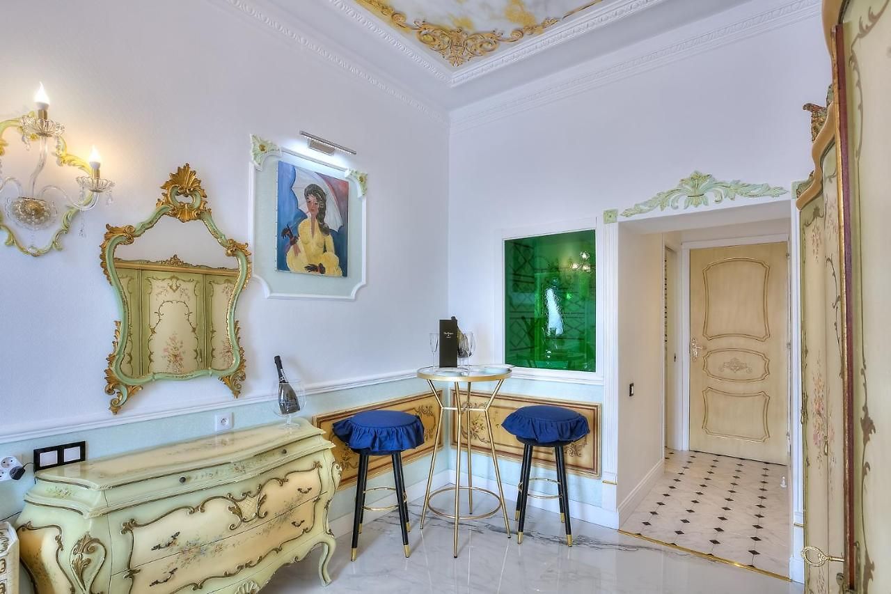 Couette-café Aba Luxury B E B 5*