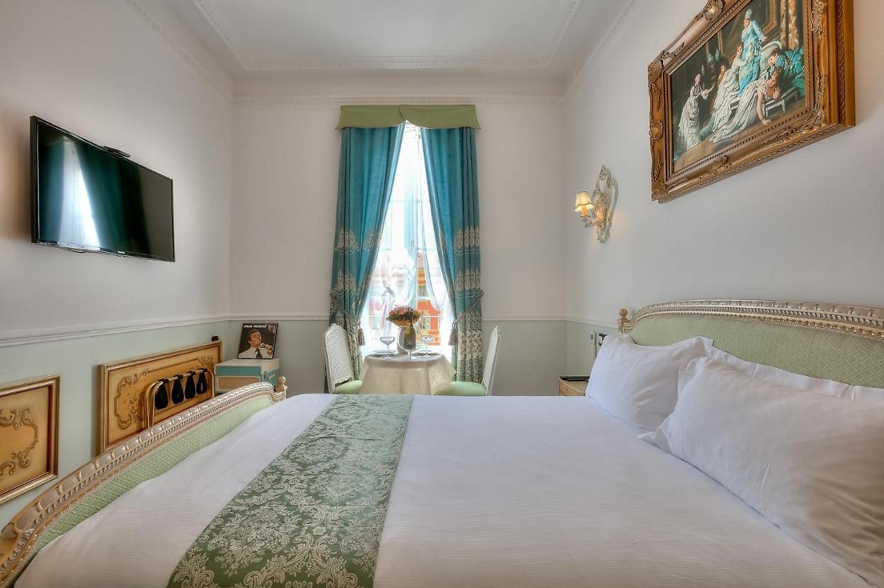 Aba Luxury B E B Couette-café Nice