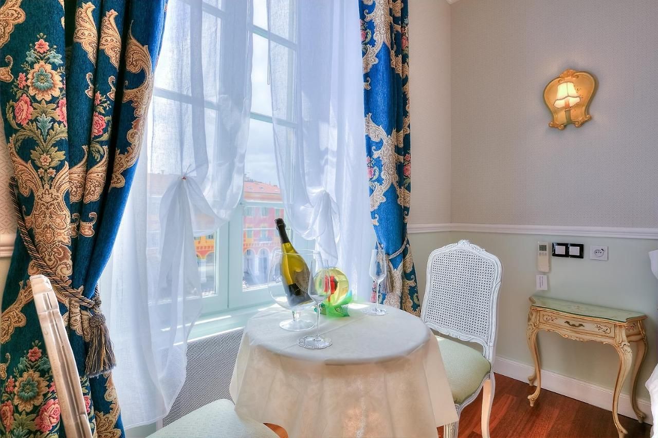 Couette-café Aba Luxury B E B
