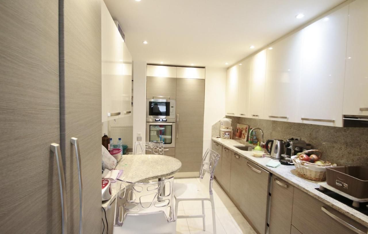 Couette-café Le France Centre 5*