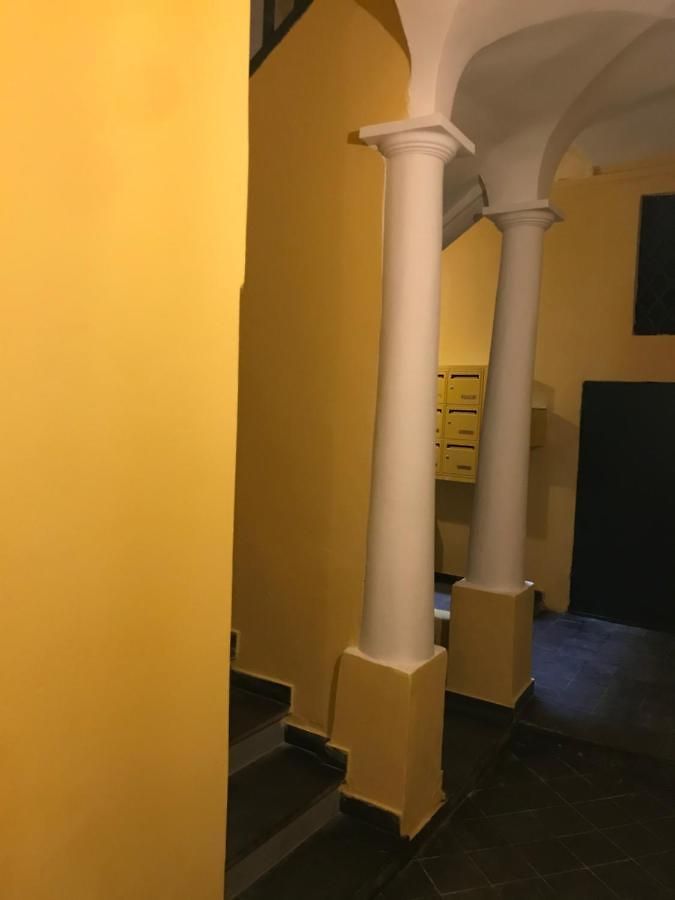 Vieille Apartment
