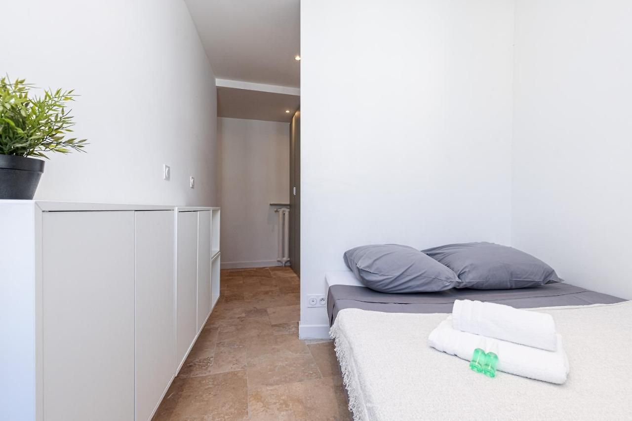 Appartement Feel - Alphonse Karr