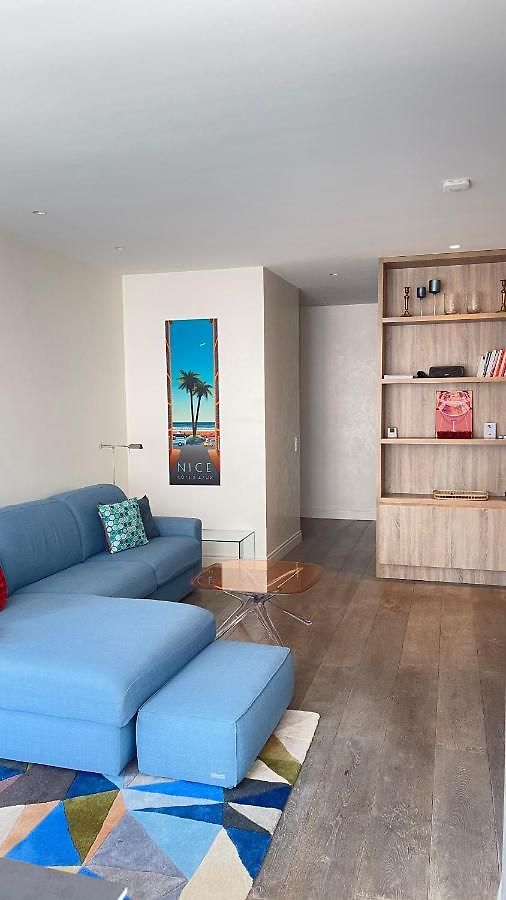Luxurious 2 Bedrooms Apartment, 30 Meter From * Nice