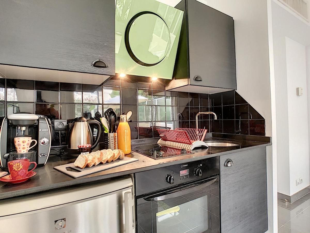 Appartement Nestor&jeeves - Berlioz Patio - - Residential Area - Patio 20m *