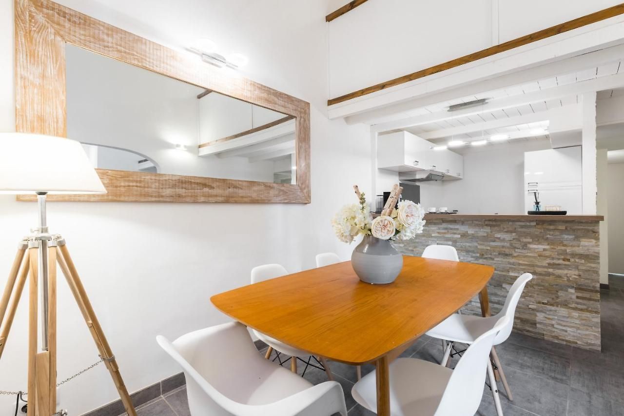 Duplex In Rue De La Préfecture Old Town 2 Bdrs Appartement Nice