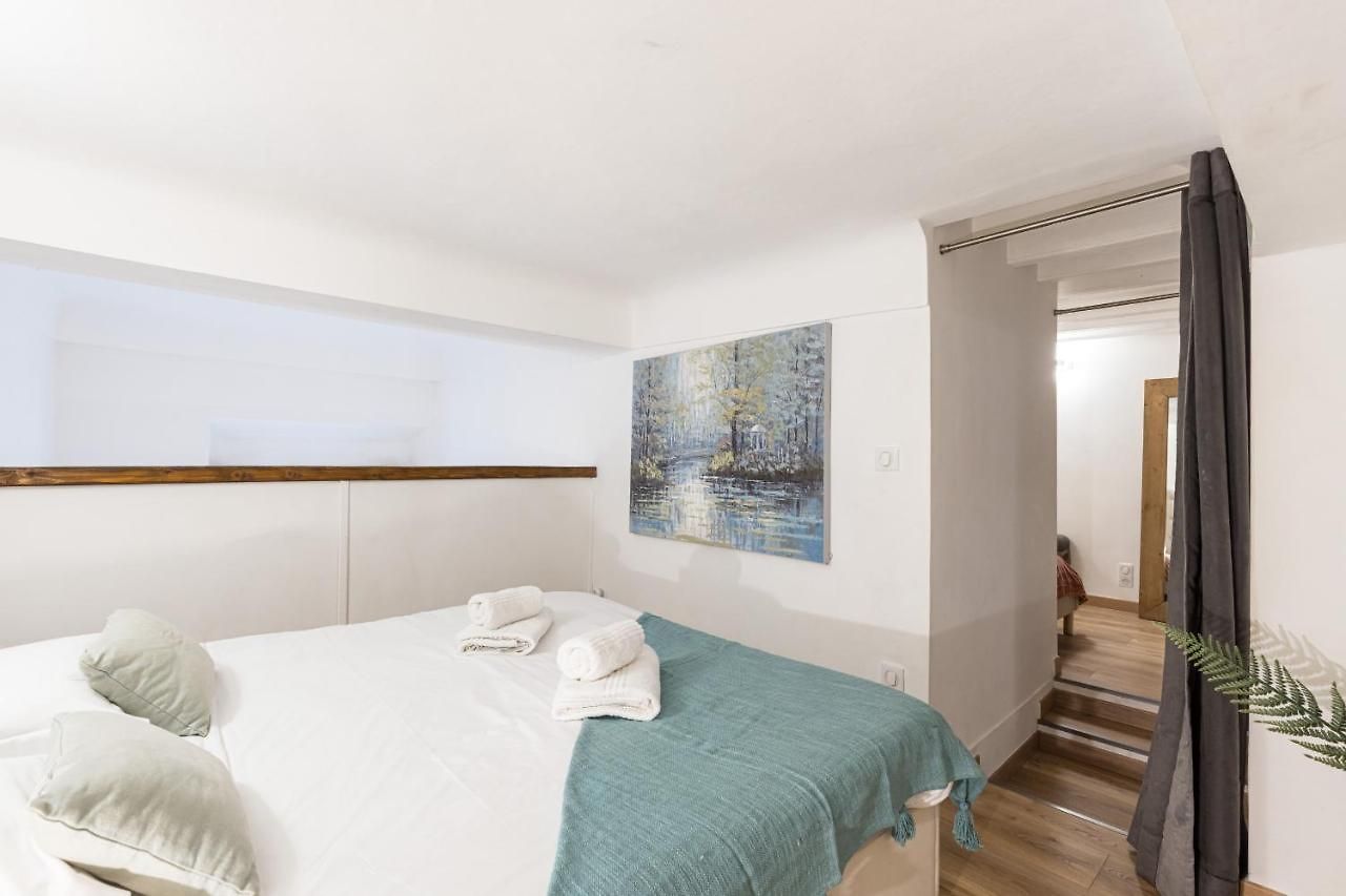 Duplex In Rue De La Préfecture Old Town 2 Bdrs